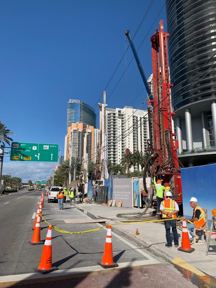 Multi-rig drilling project